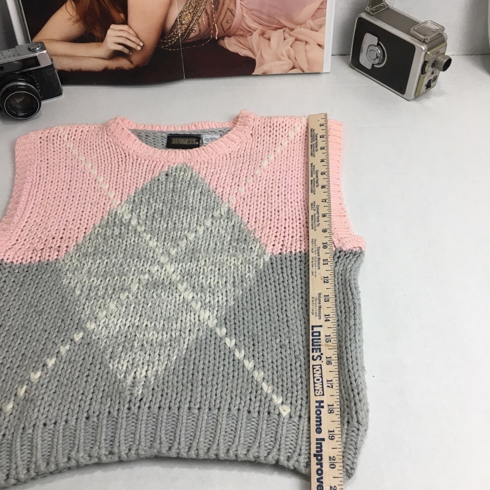 Vintage 80s Argyle Sweater Vest | Soft Preppy Knit · Pink Gray Ramie Blend Med - Picture 5 of 7